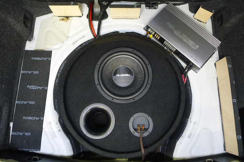 VW Golf 6 Soundsystem Upgrade / CSP Einbauservice am Nürburgring